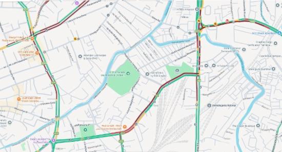 Heavy Rains Flood Colombo Roads, Traffic Reported